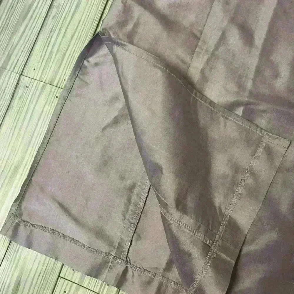 100% Silk Charlotte Kellogg Barbara Blouse - Picture 7 of 7